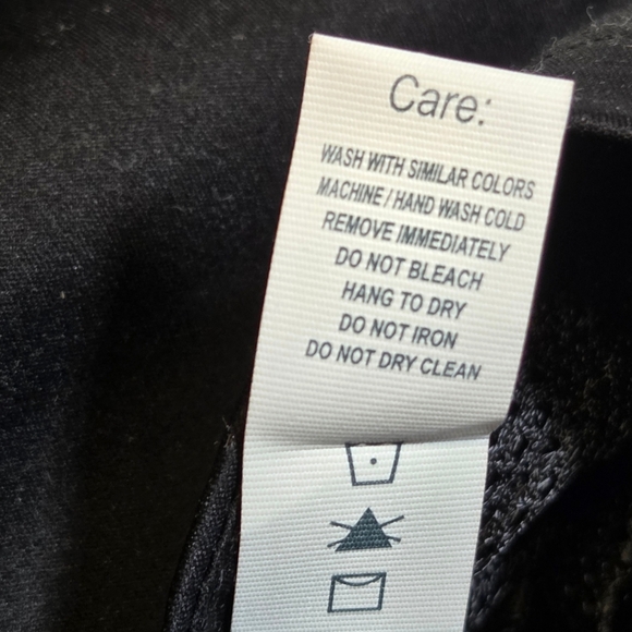 Road Runner Sports Full Zip Ruffle Running Jacket Black Medium - Picture 7 of 14